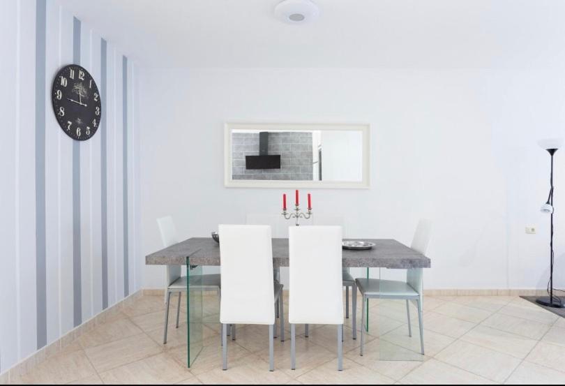 Primera Linea De Mar ! Fantastico Appartement